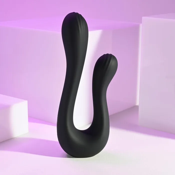 Female Sex Toys Playboy Pleasure Playboy Pleasure THE SWAN Black USB Rechargeable Dual Ended Vibrator Female Sex Toys Playboy Pleasure Playboy Pleasure THE SWAN Black USB Rechargeable Dual Ended Vibrator
