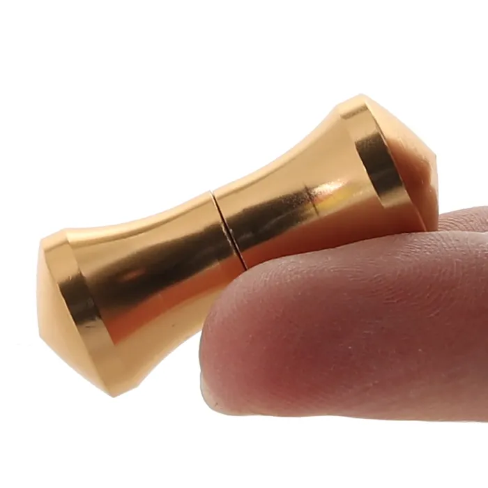 Shots Toys Couples Ouch Magnetic Balance Pin Nipple Clamps Shots Toys Couples Ouch Magnetic Balance Pin Nipple Clamps
