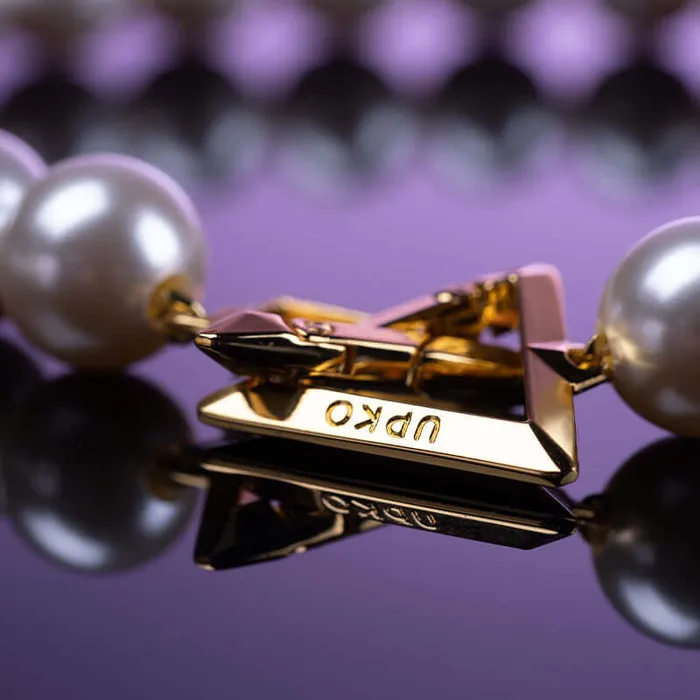 UPKO Vibrators UPKO Moist Eyes Pearl Necklace Collar