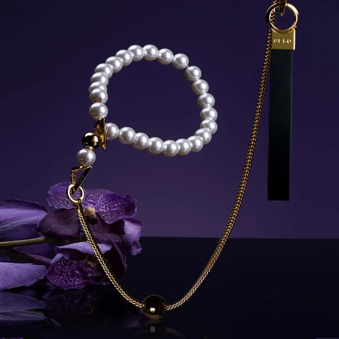 UPKO Vibrators UPKO Moist Eyes Pearl Necklace Collar