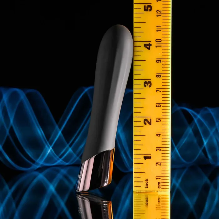 Vibrators Evolved Back in Black Petite Vibrator 10 Speeds Patterns Waterproof USB Rechargeable Evolved Novelties
