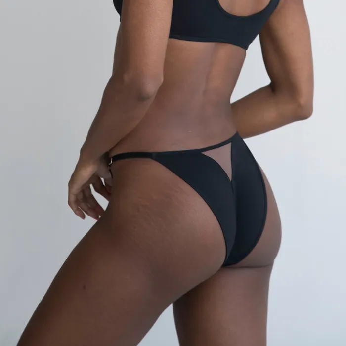 Anal Monique Morin Monique Morin Core Mesh Bikini in Black