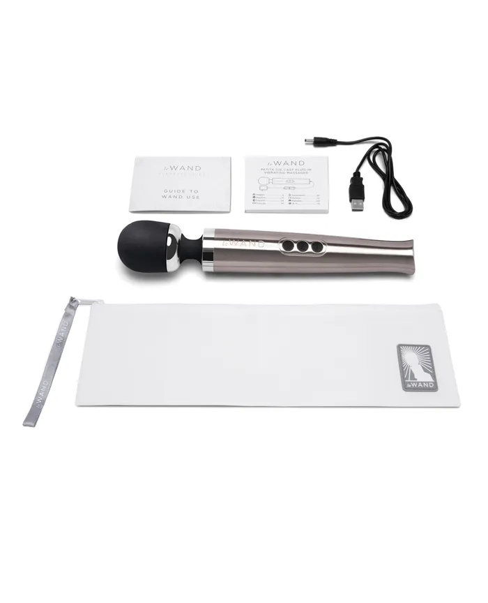 Female Sex Toys Le Wand Le Wand Die Cast Rechargeable Massager Silver